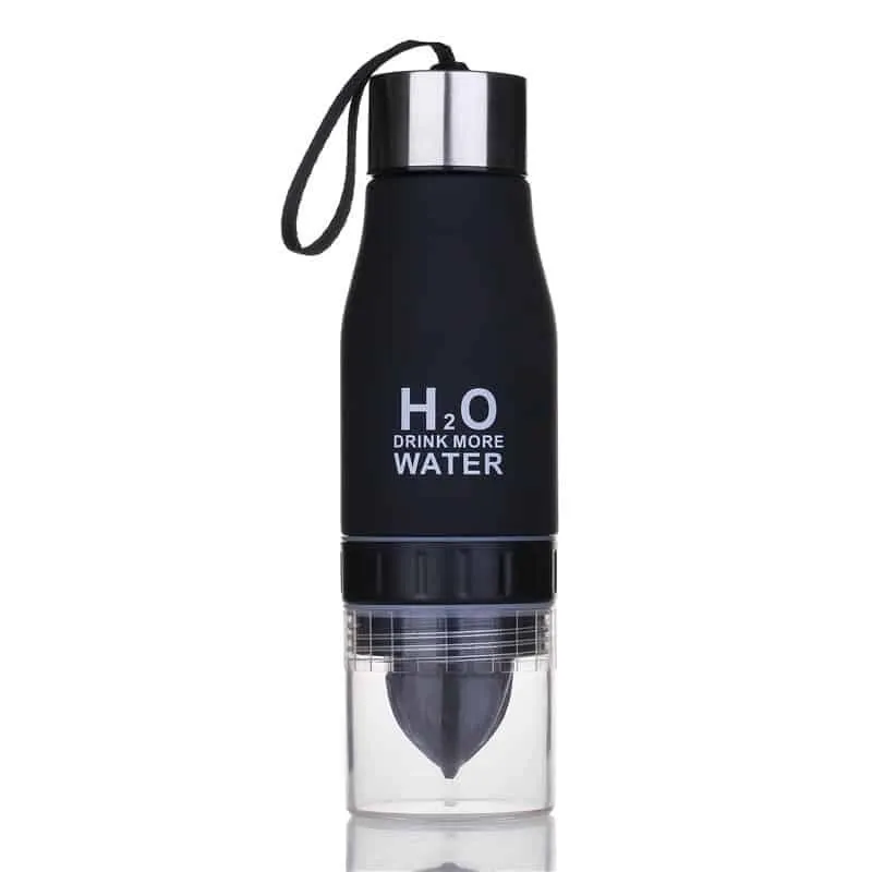 Multifunctional Sports Eco-Friendly Plastic Water Bottle with Juicer