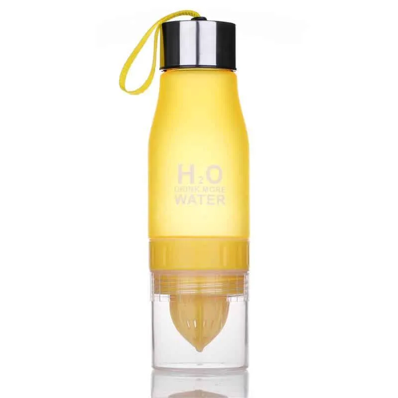 Multifunctional Sports Eco-Friendly Plastic Water Bottle with Juicer
