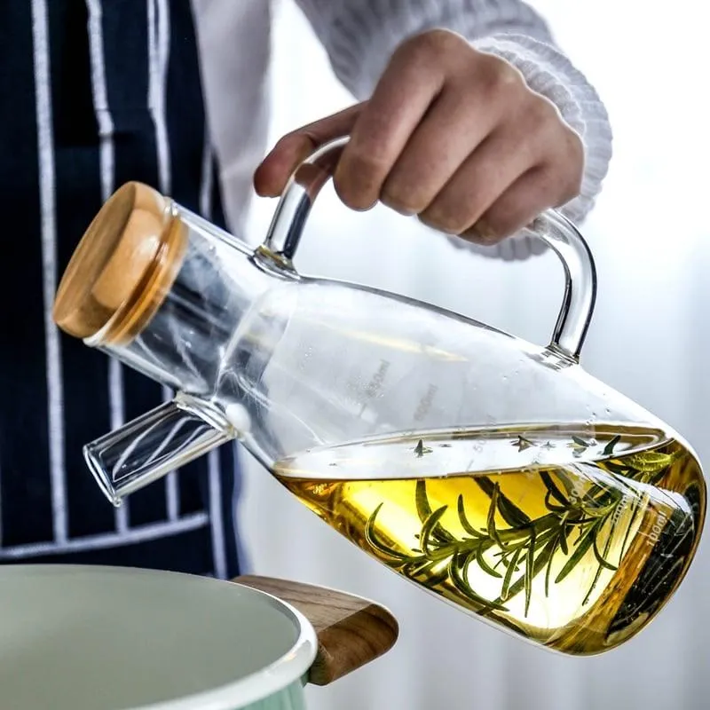 Transparent Glass Oil Bottle With Handle Scale
